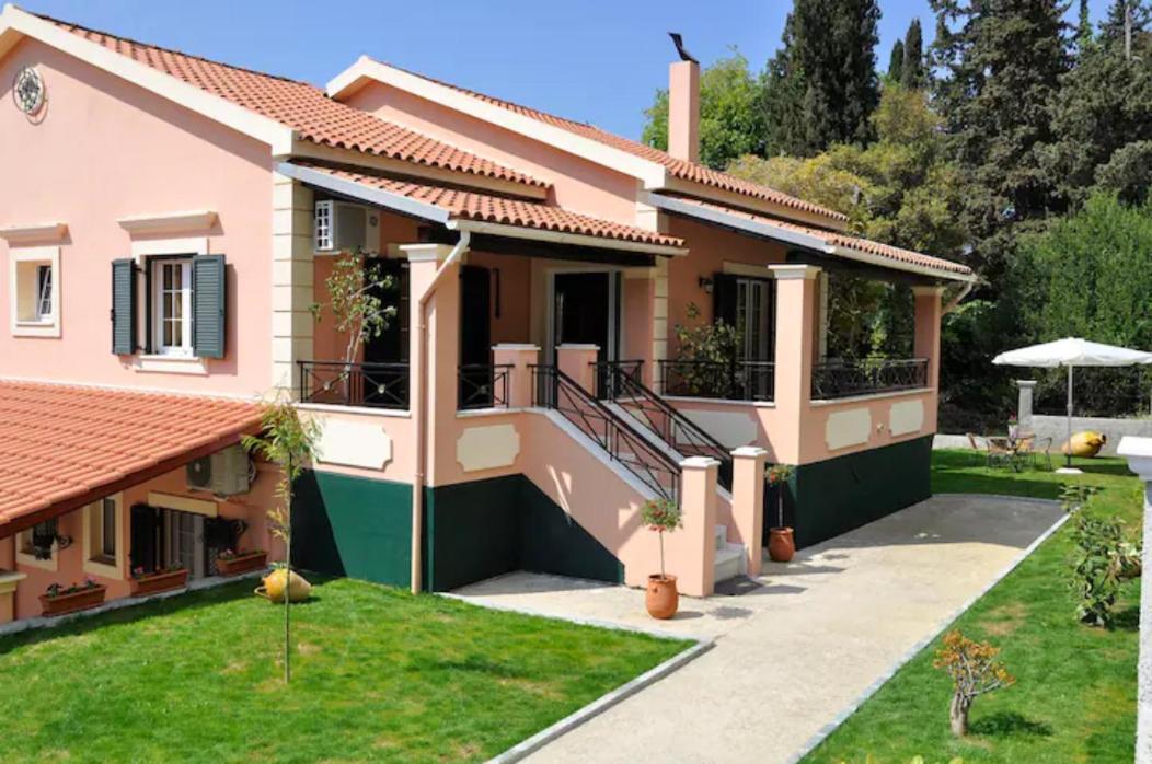 Villa Leo Junior Áno Korakiána Exterior foto